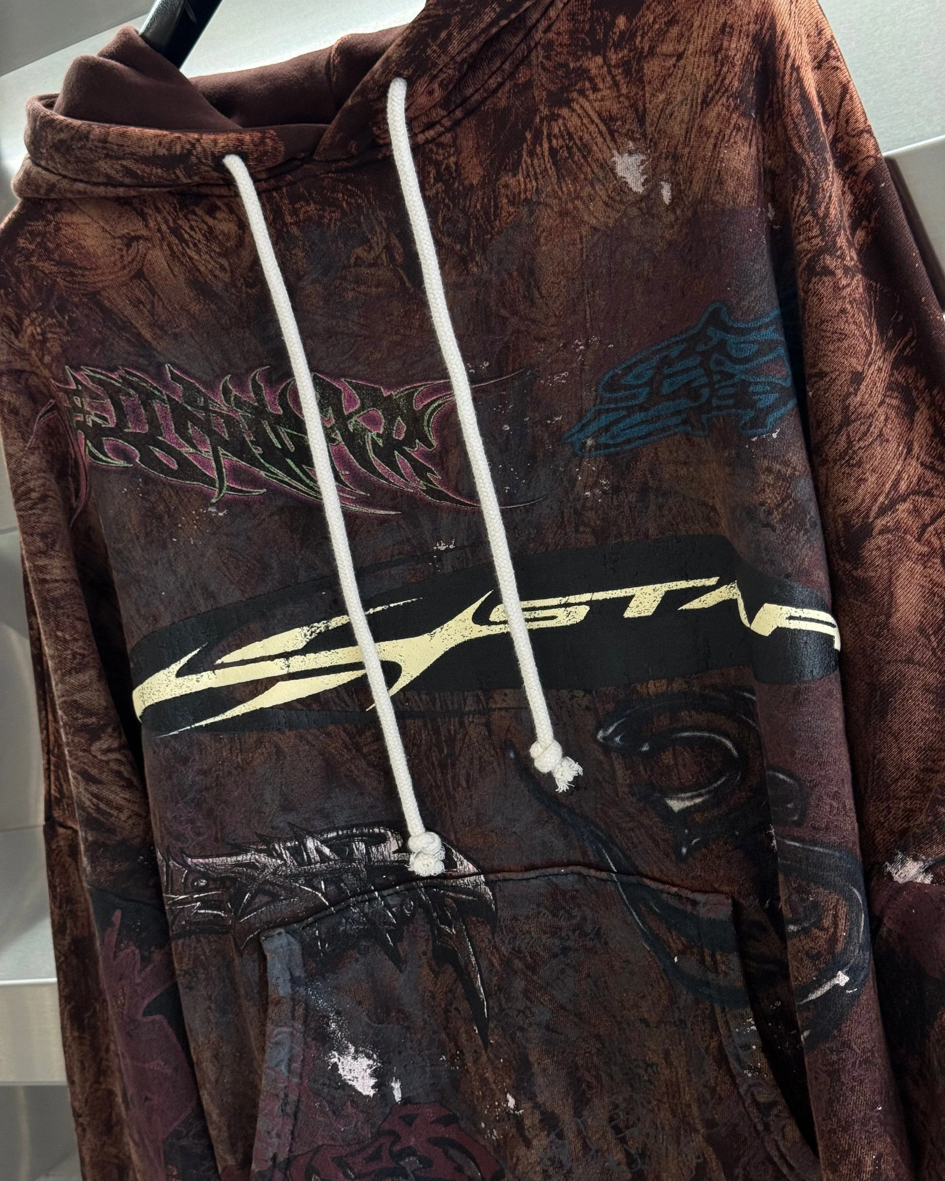 Hellstar | Graffiti Hoodie "Vintage Brown" - Image 3