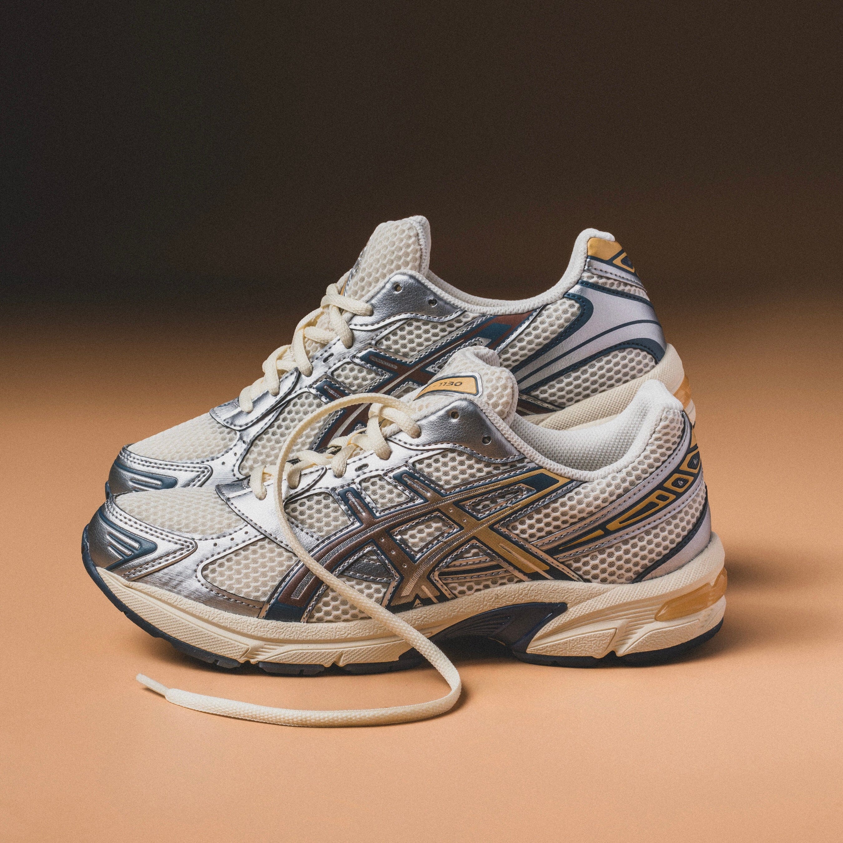 MENS ASICS | Gel-1130 (CREAM/ MAHOGANY) - Image 4