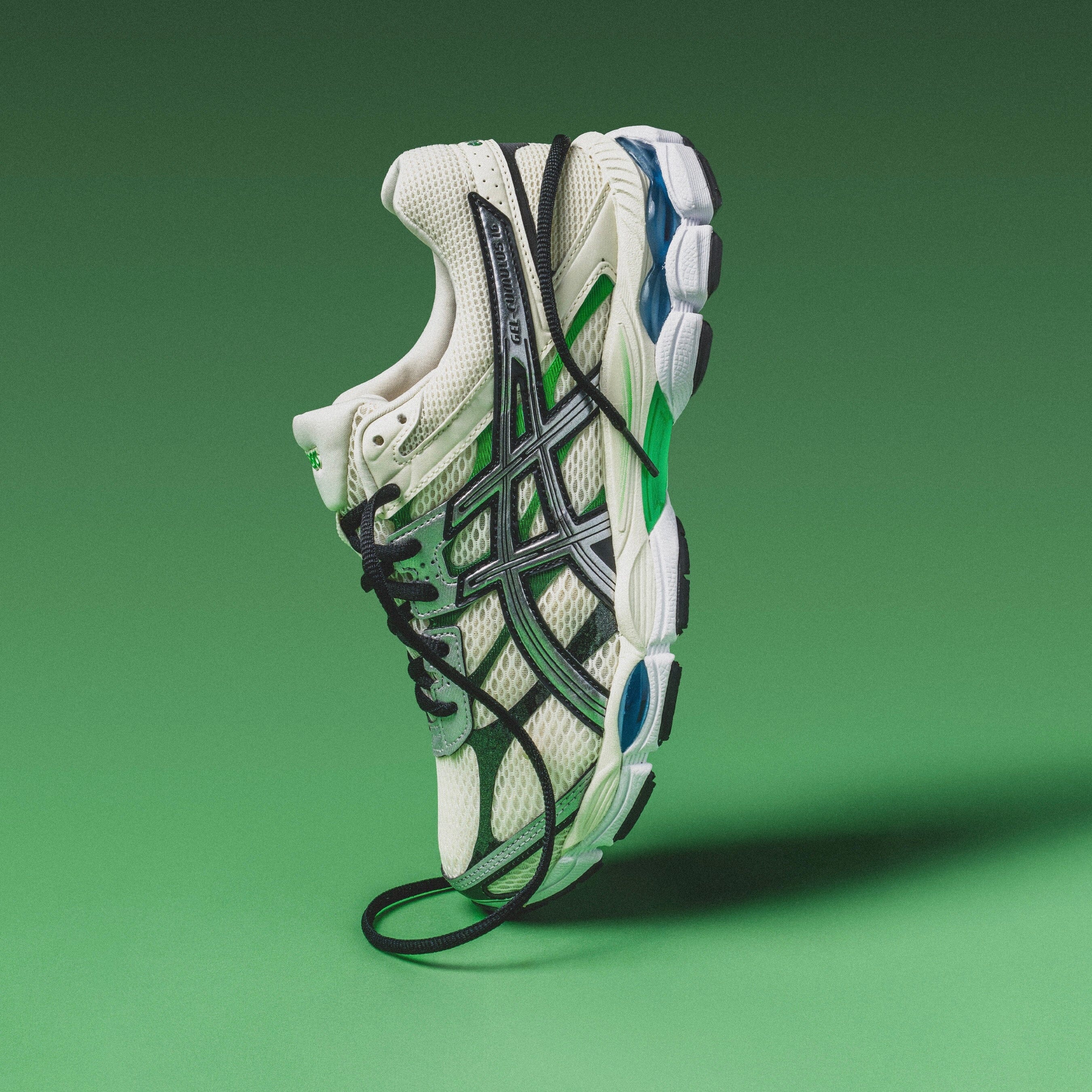 MENS ASICS | Gel-Cumulus 16 (Ivory/ Pure Silver) - Image 3