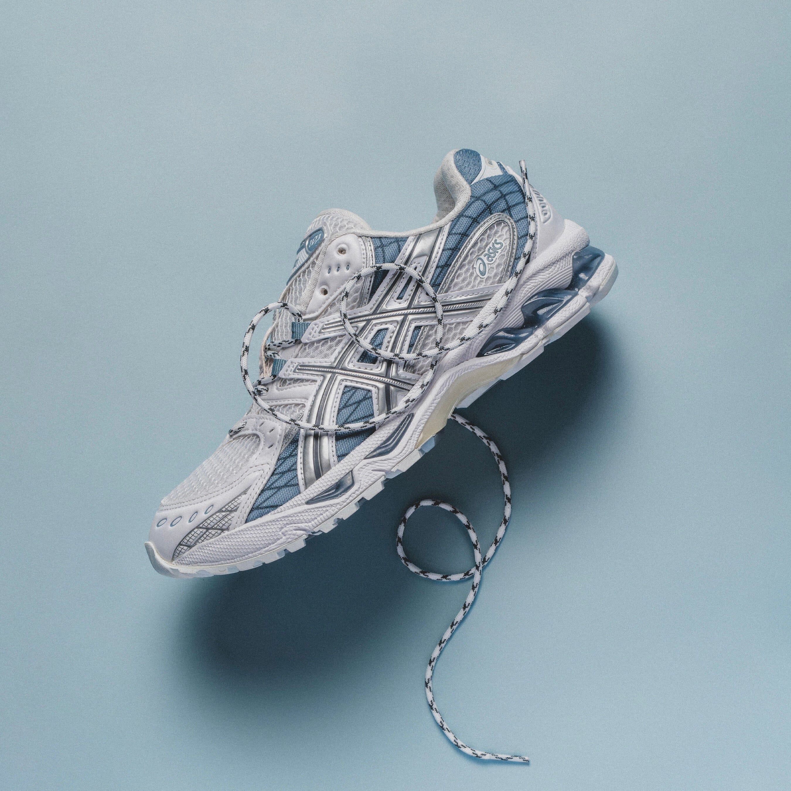 MEN'S ASICS | Gel-Nimbus 10.1 (White/Slate Blue) - Image 3