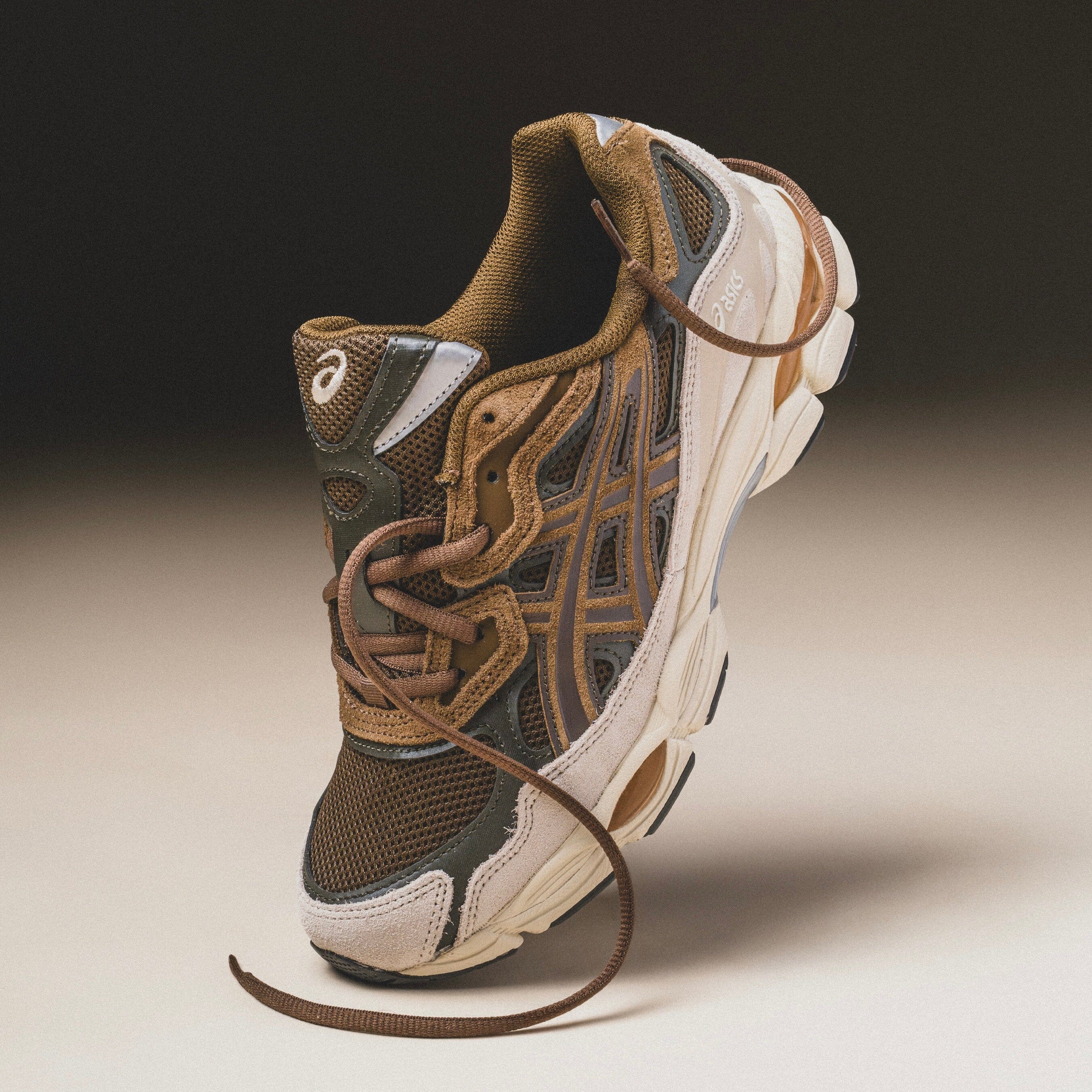 MENS ASICS | Gel- NYC (Brown Storm/ Black Coffee) - Image 2